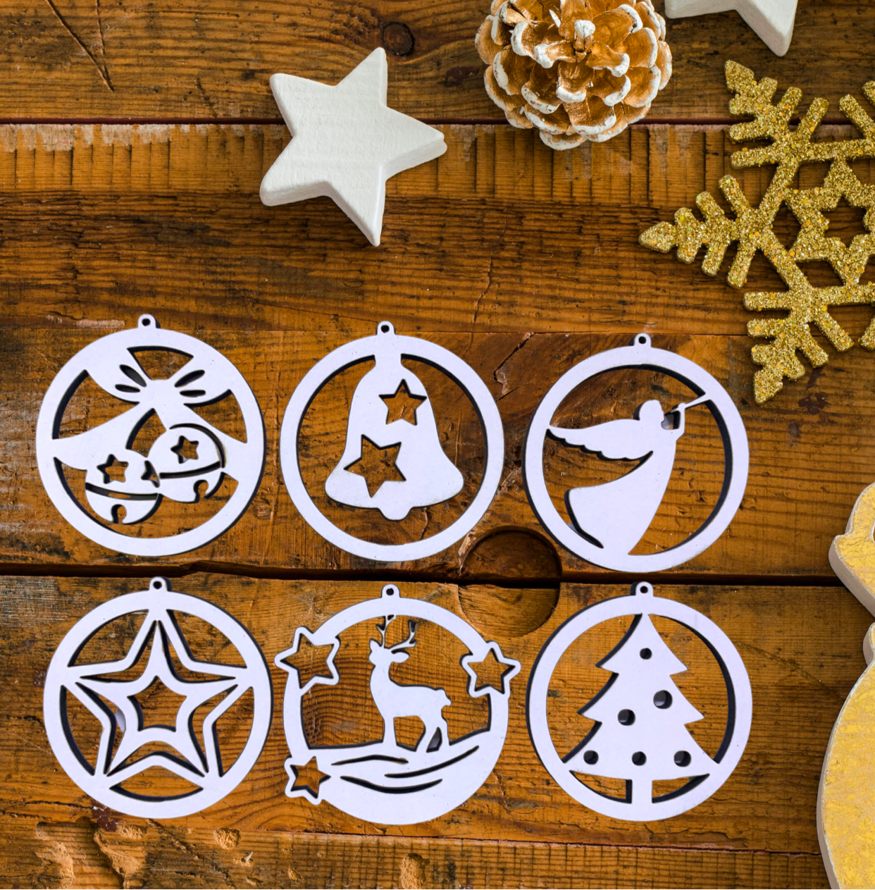 Christmas tree ornament set